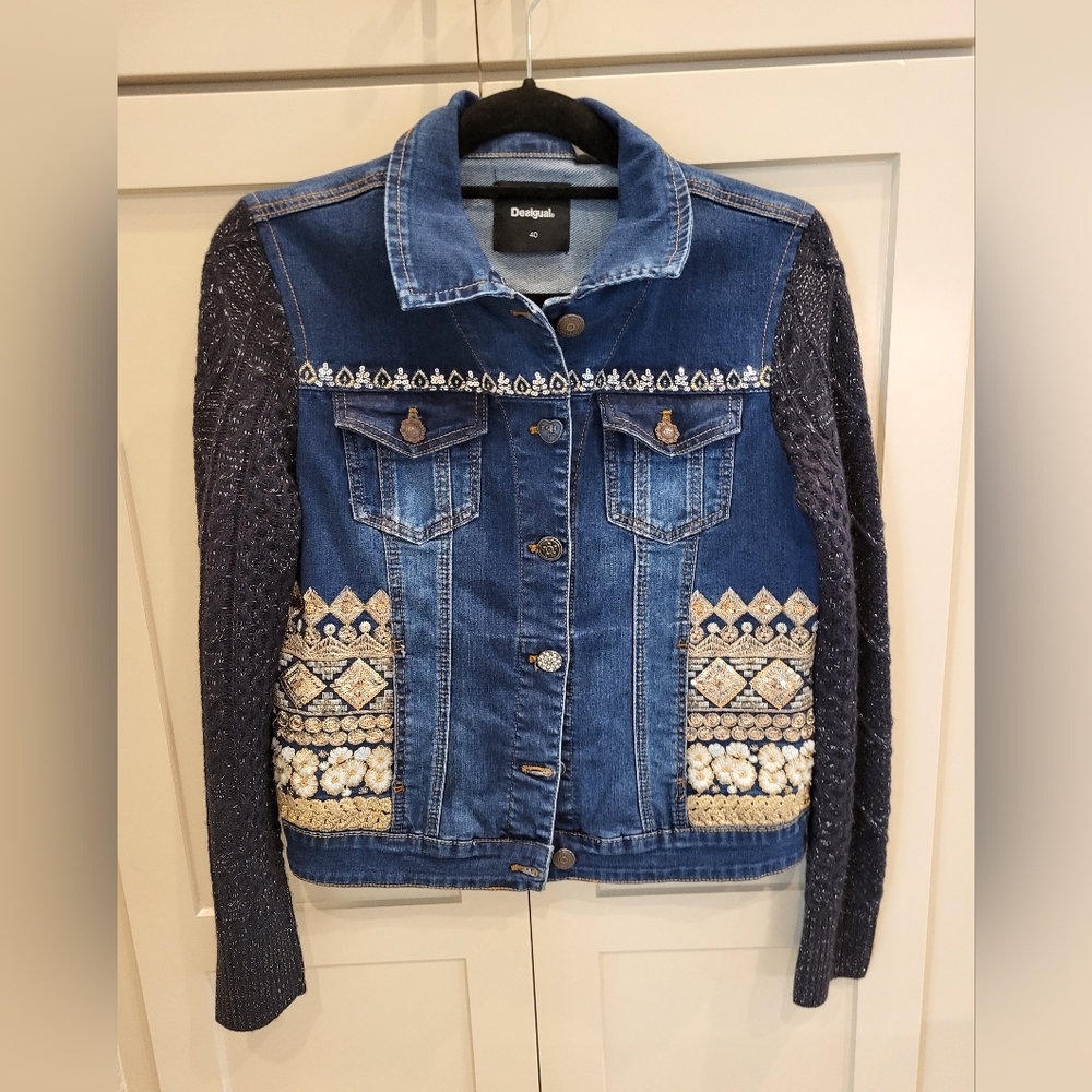 Desigual Women's Embroidered Jean Jacket Size 8. In excellent condition